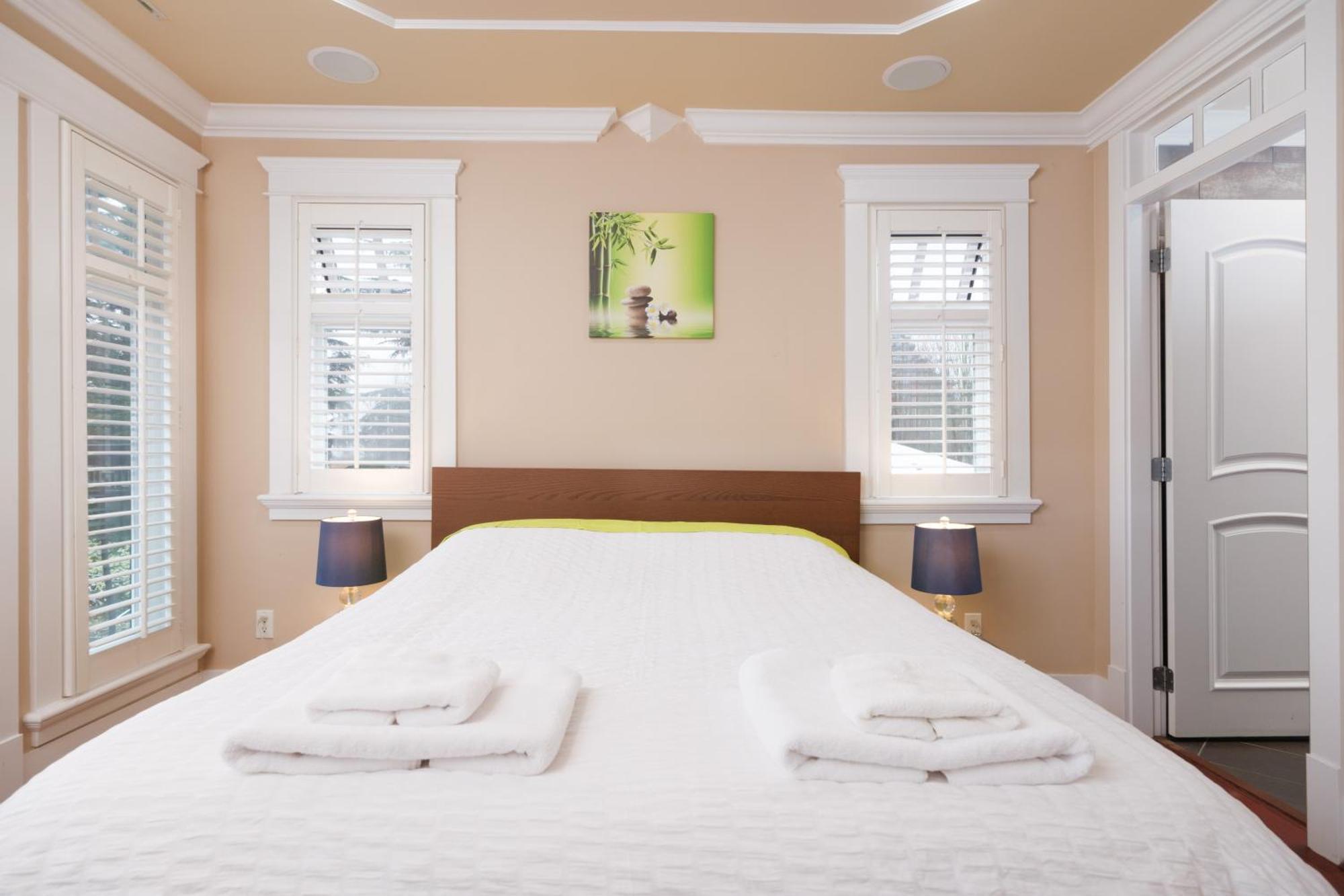 Oakridge Luxury Homestay Vancouver Buitenkant foto