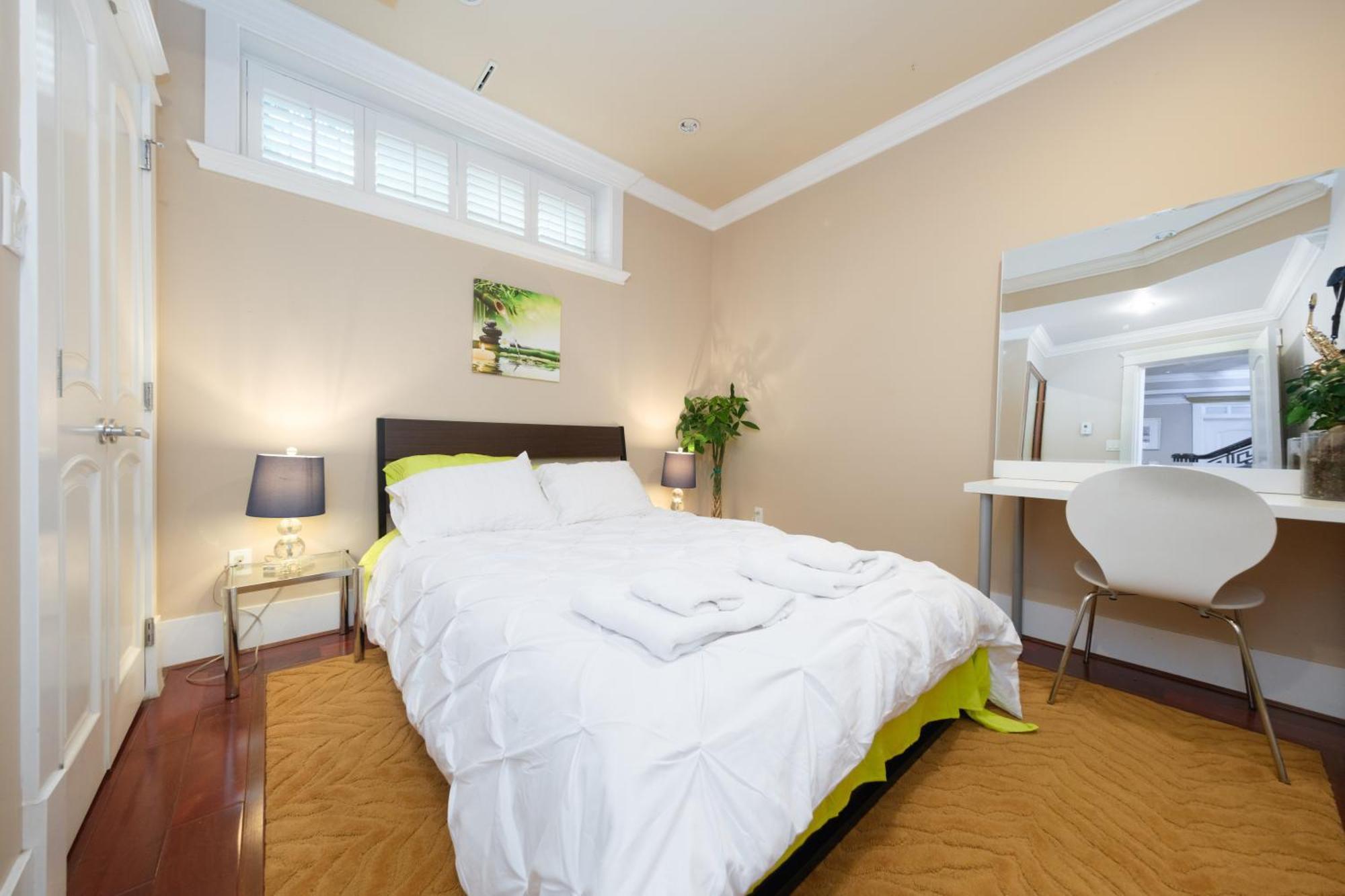 Oakridge Luxury Homestay Vancouver Buitenkant foto