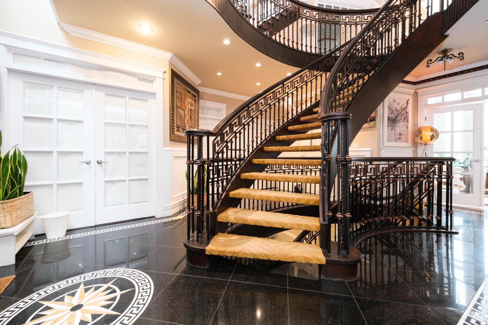 Oakridge Luxury Homestay Vancouver Buitenkant foto